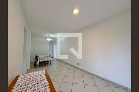 Sala de apartamento para alugar com 2 quartos, 76m² em Vargem Pequena, Rio de Janeiro