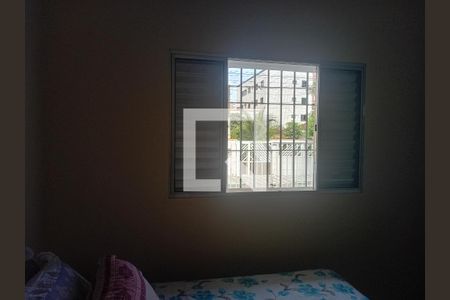 Quarto de casa para alugar com 3 quartos, 190m² em Vila Tupi, Praia Grande