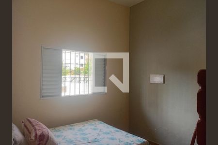 Quarto de casa para alugar com 3 quartos, 190m² em Vila Tupi, Praia Grande