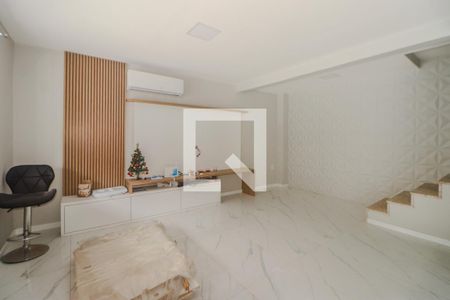 Sala de casa de condomínio para alugar com 3 quartos, 100m² em Jardim do Salso, Porto Alegre