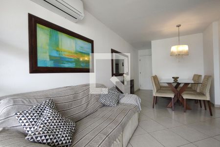 Sala de apartamento para alugar com 2 quartos, 70m² em Jacarepaguá, Rio de Janeiro