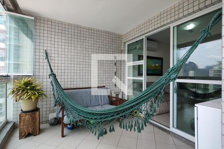 Varanda de apartamento para alugar com 2 quartos, 70m² em Jacarepaguá, Rio de Janeiro