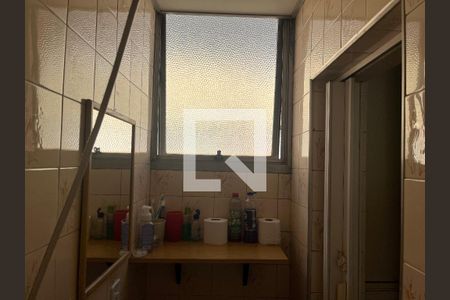 Apartamento à venda com 98m², 3 quartos e sem vaga Apartamento à venda com 98m², 3 quartos e sem vagaBanheiro da Suíte