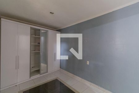 Quarto 2 de casa para alugar com 2 quartos, 60m² em Burgo Paulista, São Paulo