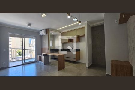 Apartamento à venda com 2 quartos, 57m² em Centro, Campinas