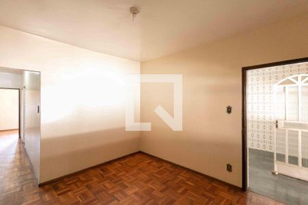 Sala de casa para alugar com 4 quartos, 108m² em Ouro Preto, Belo Horizonte