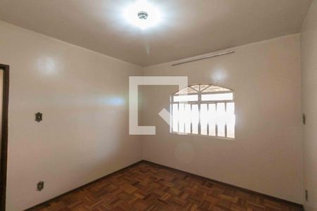 Quarto 1 de casa para alugar com 4 quartos, 108m² em Ouro Preto, Belo Horizonte