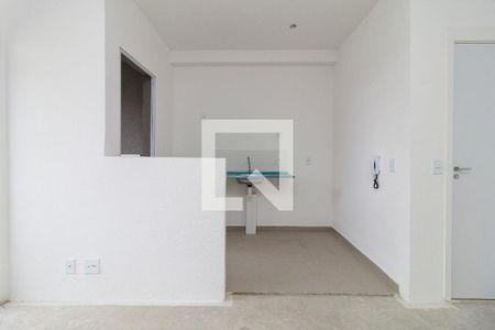 Sala de apartamento à venda com 2 quartos, 45m² em Jardim São Luís, São Paulo