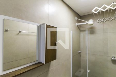 Banheiro de kitnet/studio para alugar com 1 quarto, 28m² em Mooca, São Paulo