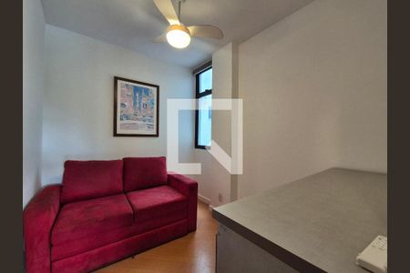 Quarto 1 de apartamento para alugar com 3 quartos, 85m² em Recreio dos Bandeirantes, Rio de Janeiro