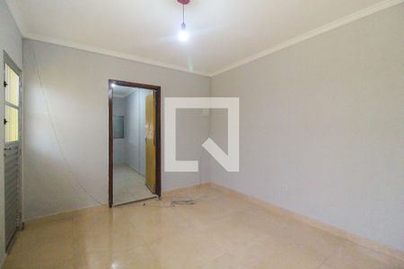 Sala de casa para alugar com 2 quartos, 120m² em Vila Nova Curuca, São Paulo