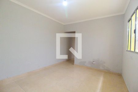 Sala de casa para alugar com 2 quartos, 120m² em Vila Nova Curuca, São Paulo