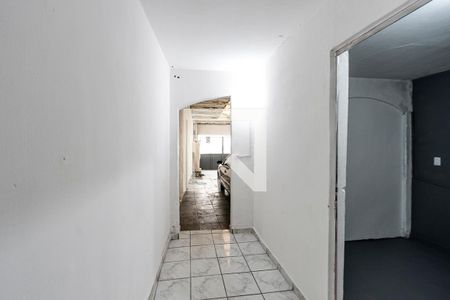 Corredor de casa para alugar com 2 quartos, 100m² em Vila Romana, São Paulo