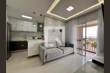 Sala de apartamento à venda com 2 quartos, 66m² em Vila América, Santo André