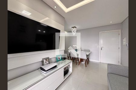 Sala de apartamento à venda com 2 quartos, 66m² em Vila América, Santo André