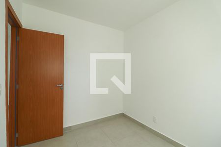 Quarto de apartamento à venda com 2 quartos, 50m² em Costa E Silva, Porto Alegre