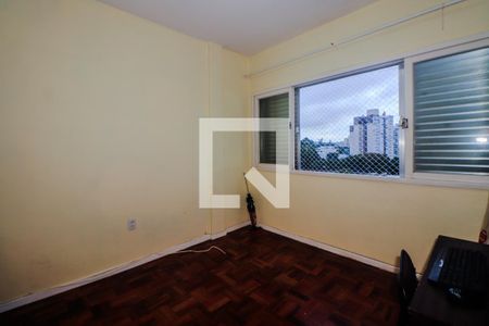 Quarto 1 de apartamento para alugar com 2 quartos, 85m² em Petrópolis, Porto Alegre