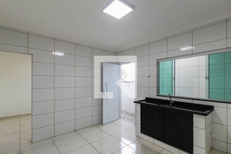 Sala/Cozinha de apartamento para alugar com 2 quartos, 48m² em Parque Sao Rafael, São Paulo