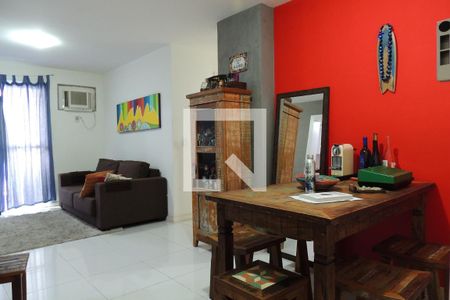 Sala de apartamento à venda com 2 quartos, 65m² em Freguesia (jacarepaguá), Rio de Janeiro