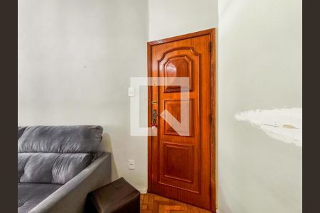 Entrada de apartamento à venda com 2 quartos, 61m² em Tijuca, Rio de Janeiro