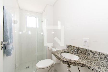 Banheiro da Suíte de apartamento à venda com 2 quartos, 59m² em Vila Milton, Guarulhos