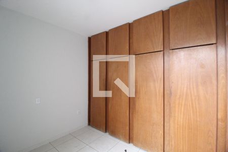 Quarto 1 de apartamento para alugar com 3 quartos, 67m² em Centro, Uberlândia