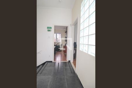 Corredor de casa à venda com 3 quartos, 163m² em Bonfim, Campinas