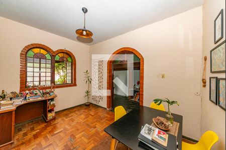 Sala 2 de casa para alugar com 3 quartos, 300m² em Madre Gertrudes, Belo Horizonte