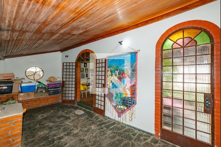 Sala de casa para alugar com 3 quartos, 300m² em Madre Gertrudes, Belo Horizonte