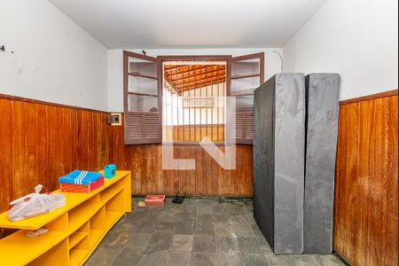 Casa 2 - Sala de casa para alugar com 3 quartos, 300m² em Madre Gertrudes, Belo Horizonte