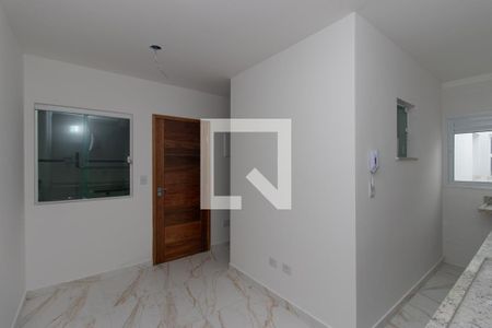 Sala/Cozinha de apartamento para alugar com 1 quarto, 26m² em Vila Mazzei, São Paulo