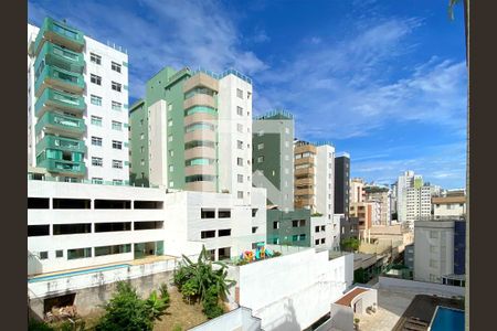 Vista da Sala de apartamento à venda com 4 quartos, 125m² em Buritis, Belo Horizonte