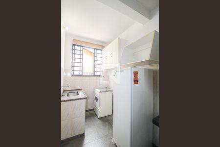 Cozinha de kitnet/studio para alugar com 1 quarto, 30m² em Cidade Universitária, Campinas