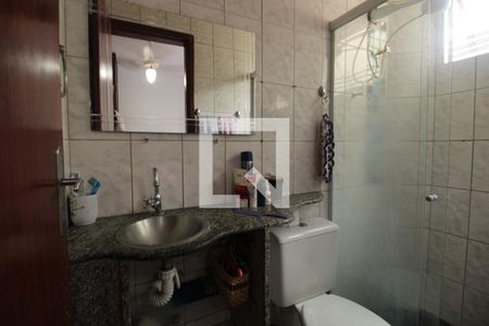 Banheiro de apartamento à venda com 3 quartos, 60m² em Buritis, Belo Horizonte