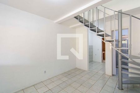 Sala de casa de condomínio para alugar com 2 quartos, 45m² em Rio Branco, Canoas