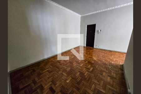 Sala de apartamento para alugar com 2 quartos, 66m² em Quintino Bocaiúva, Rio de Janeiro