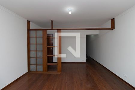 Sala de casa à venda com 3 quartos, 199m² em Vila Gustavo, São Paulo