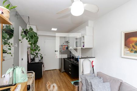 Sala de apartamento para alugar com 1 quarto, 29m² em Parque Maria Helena, São Paulo