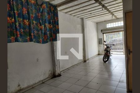 Casa à venda com 3 quartos, 190m² em Bosque, Campinas