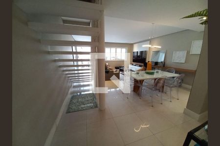 Casa à venda com 2 quartos, 146m² em Campo Belo, São Paulo