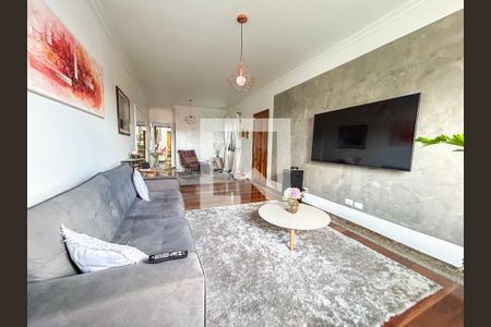 Sala Tv/Sala de Estar de casa à venda com 3 quartos, 165m² em Vila do Castelo, São Paulo