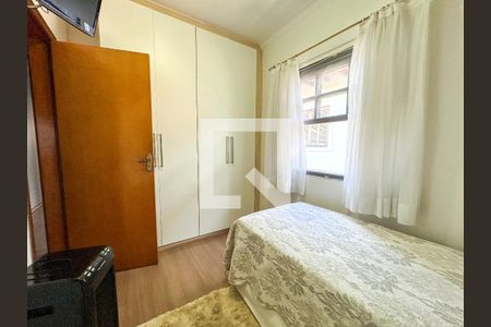 Quarto 2 de casa à venda com 3 quartos, 165m² em Vila do Castelo, São Paulo