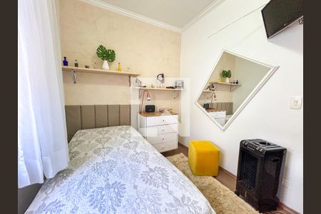 Quarto 2 de casa à venda com 3 quartos, 165m² em Vila do Castelo, São Paulo