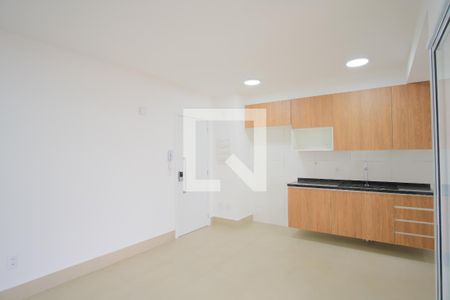 Sala de apartamento para alugar com 2 quartos, 67m² em Vila Azevedo, São Paulo