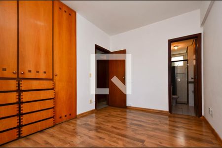 Quarto 2 de apartamento para alugar com 2 quartos, 80m² em Centro, Belo Horizonte