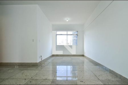 Sala de apartamento para alugar com 2 quartos, 80m² em Centro, Belo Horizonte