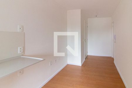 Sala / Cozinha de apartamento para alugar com 1 quarto, 93m² em Lapa, São Paulo