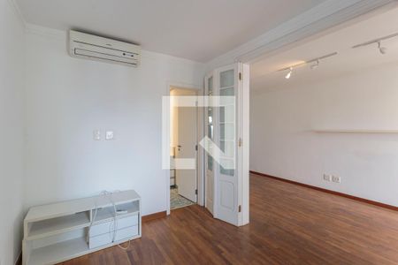 Quarto 1 de apartamento à venda com 2 quartos, 90m² em Moema, São Paulo