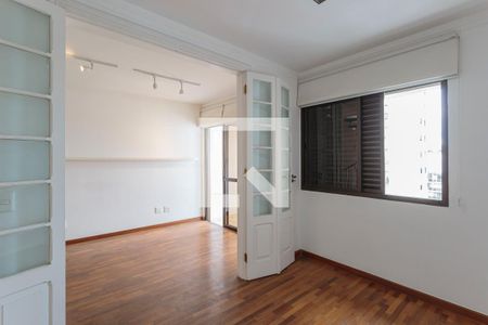 Quarto 1 de apartamento à venda com 2 quartos, 90m² em Moema, São Paulo