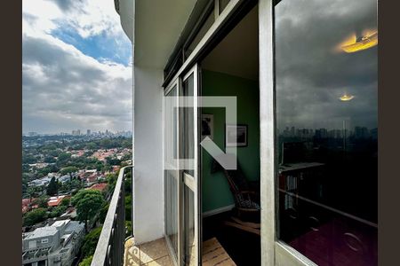 Sacada de apartamento à venda com 3 quartos, 106m² em Santo Amaro, São Paulo